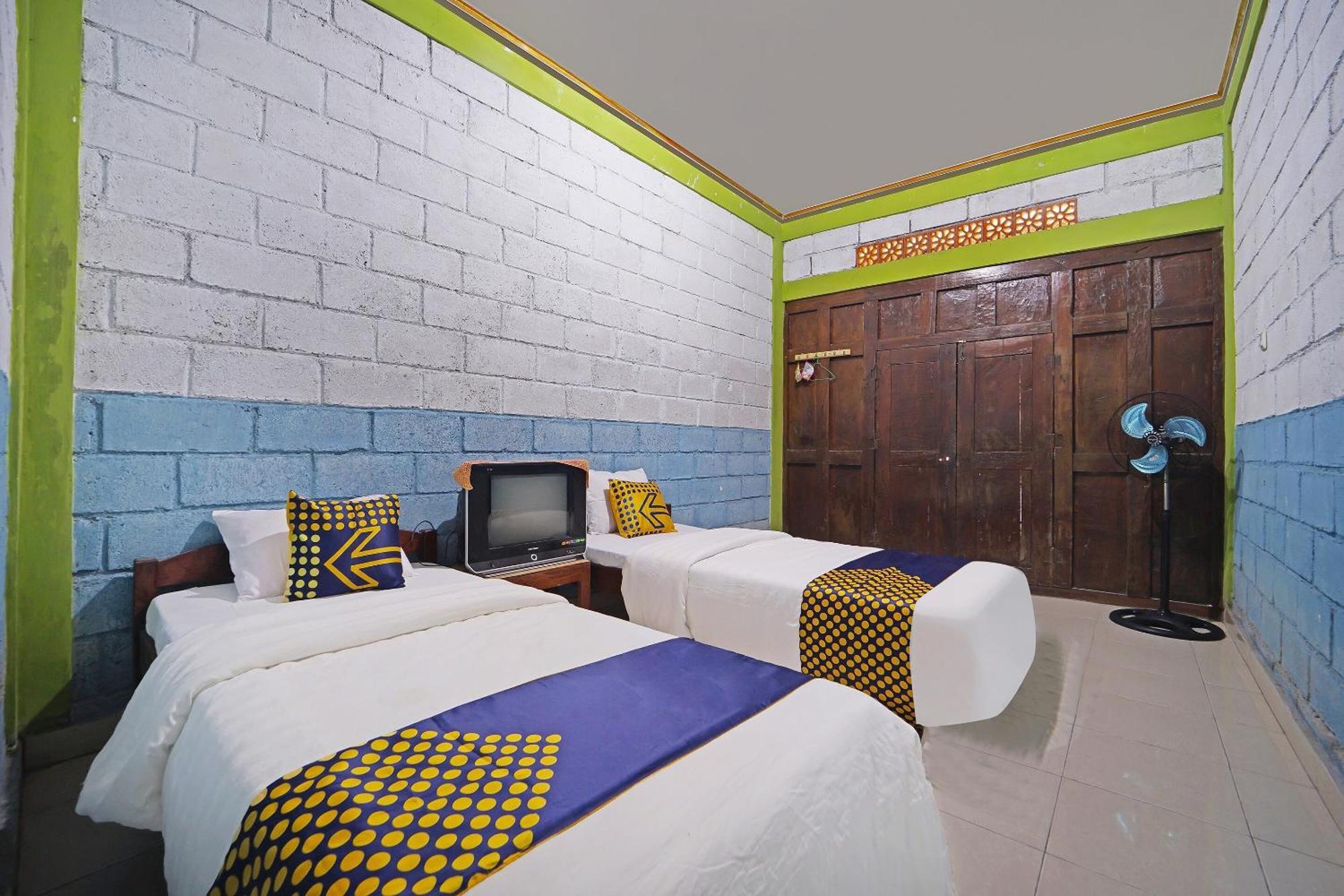Spot On 91085 Griya Estu Wening Hotel Sleman  Ngoại thất bức ảnh