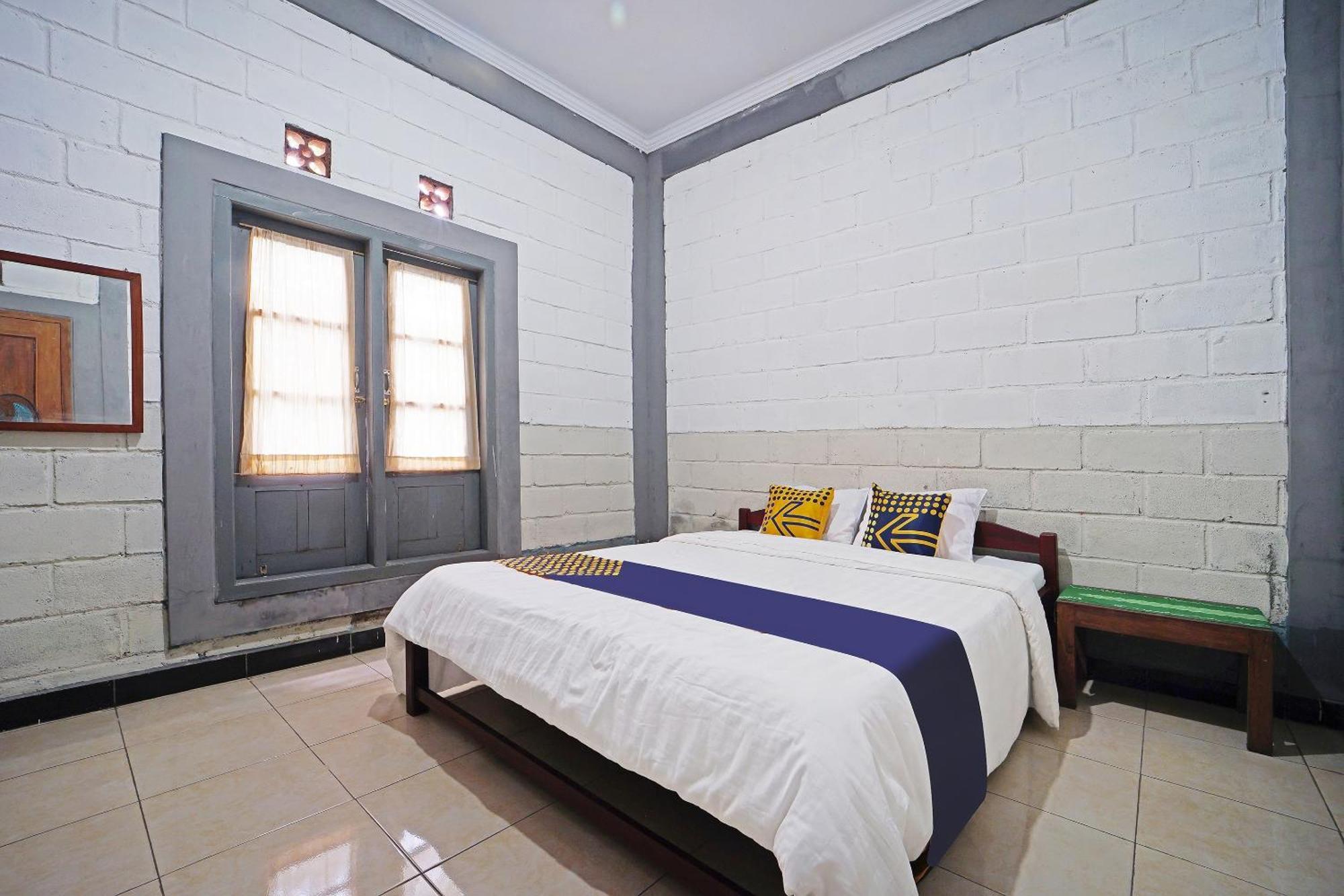 Spot On 91085 Griya Estu Wening Hotel Sleman  Ngoại thất bức ảnh